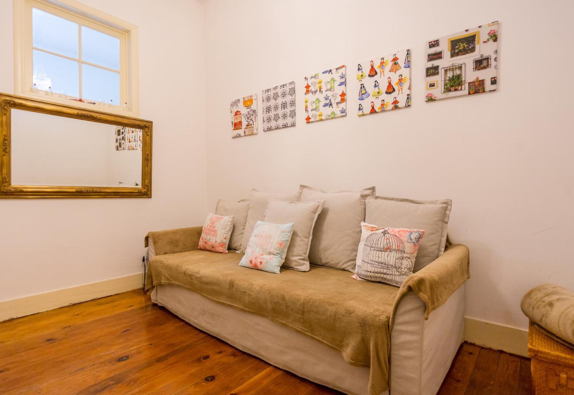 Be Local - Flat With One Bedroom In Moscavide - Lejlighed